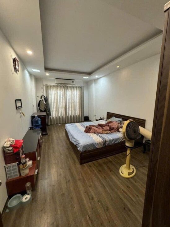 CỰC HIẾM-CHỈ HƠN 10 TỶ- Ôtô đỗ cửa Phố Tôn Đức Thắng 36m/6Tầng,mới đẹp ở ngay