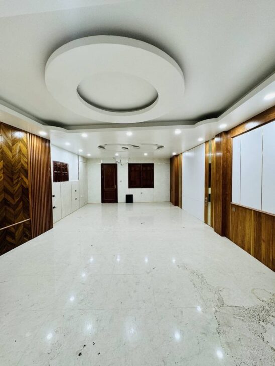 HIẾM PHỐ THÁI HÀ- LÔ GÓC – THANG MÁY – GARA 2 Ô TÔ – VỪA Ở VỪA LÀM VĂN PHÒNG – KINH DOANH