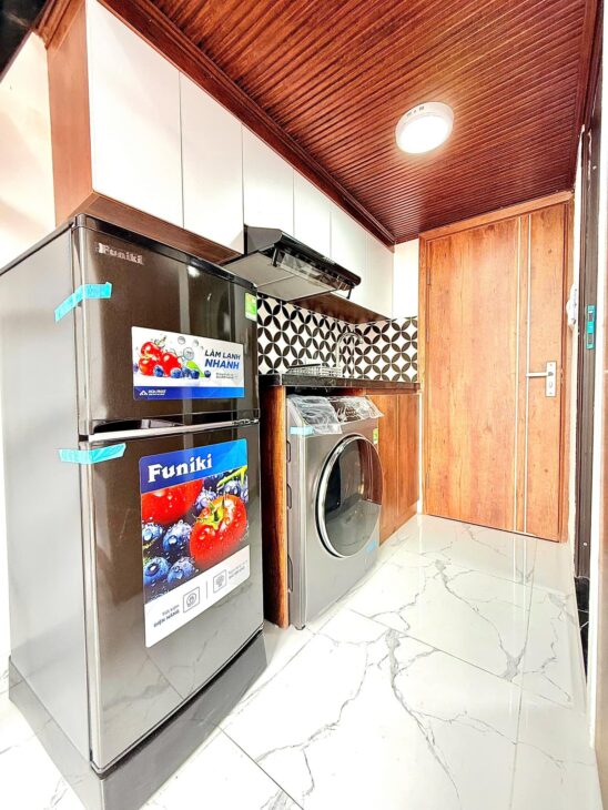 KIM GIANG – Toà Nhà Dòng Tiền 1.5 tỷ/năm – 3 Ô Tô Tránh, Lô Góc, 34 Căn Hộ Cao Cấp, Ngõ Thông