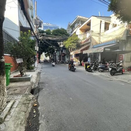 Nhà Đường Ngô Bệ Phường 13 Quận Tân Bình. Nhà Đường Ngô Bệ Phường 13 Quận Tân Bình.