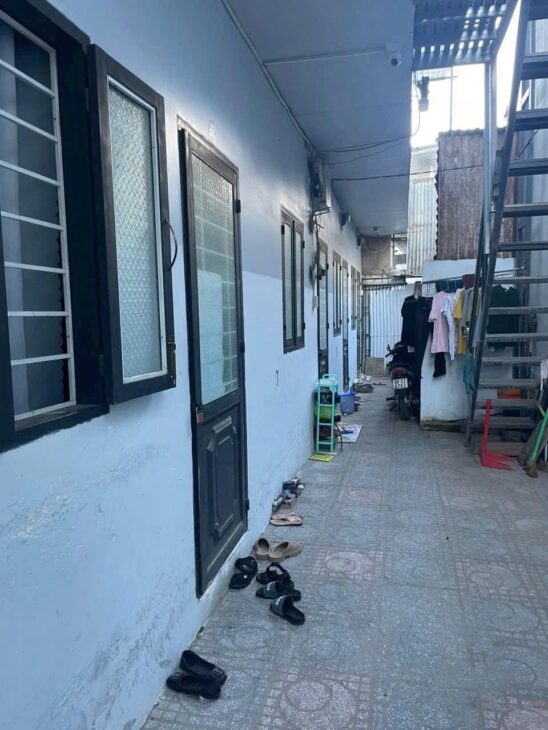 BÁN DÃY PHÒNG TRỌ HẺM NGUYỄN BIỂU VĨNH HẢI NHA TRANG