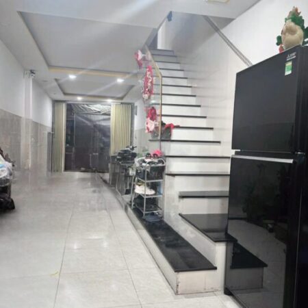 BÁN NHÀ 3 TẦNG MẶT TIỀN KINH DOANH ĐƯỚNG 2/4 VĨNH PHƯỚC