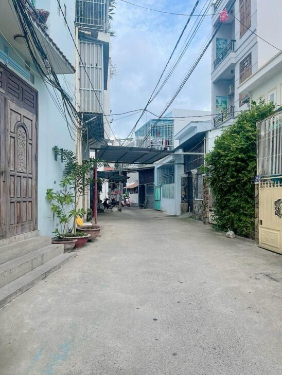 BÁN ĐẤT TẶNG NHÀ HẺM THÍCH QUẢNG ĐỨC KĐT HÀ QUANG 1