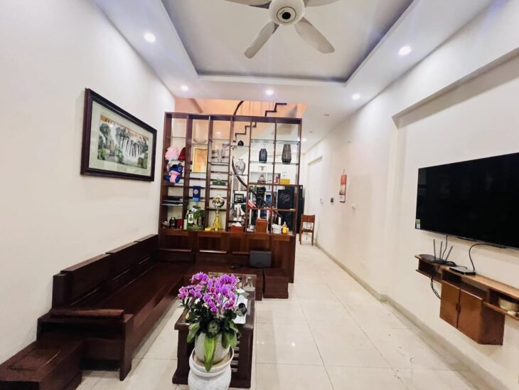 ????????Mặt ngõ Nguyễn Khang 42m 4T, ô tô 30M, ba gác phóng, nhỉnh 10 tỷ