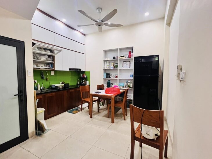 ????????Mặt ngõ Nguyễn Khang 42m 4T, ô tô 30M, ba gác phóng, nhỉnh 10 tỷ