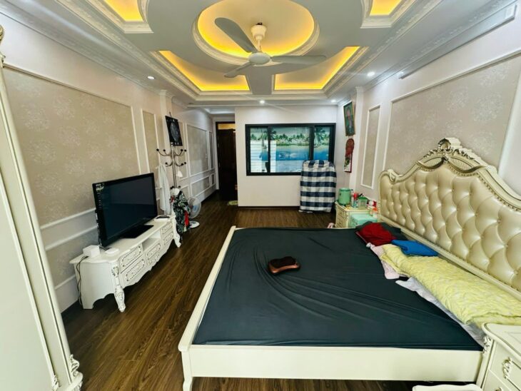 16 TỶ PHÂN LÔ 6 TẦNG NGUYỄN NGỌC NẠI – GARA Ô TÔ – THANG MÁY NHẬP – DÂN TRÍ CAO – TIỆN ÍCH CAO