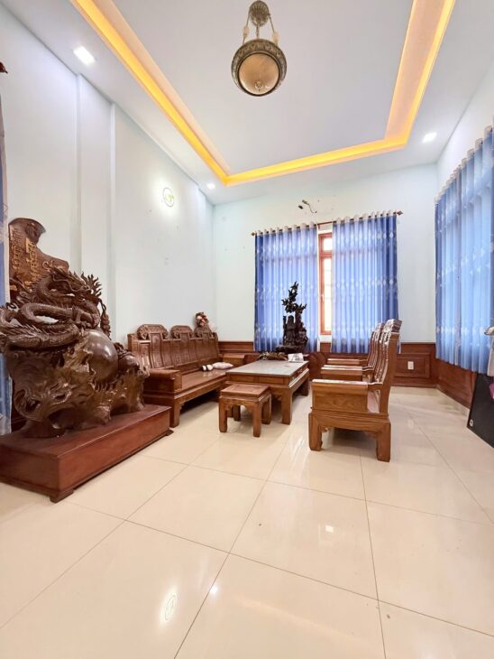 ???? BIỆT THỰ 3 TẦNG LÔ GÓC – 220M2 – MẶT TIỀN NGUYỄN THỊ THƠI – QUẬN 12 – CHỈ 18 TỶ (TL)????