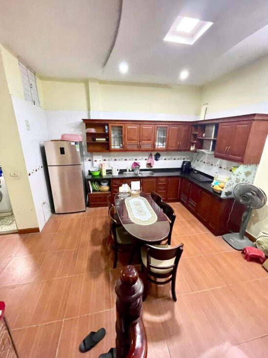 ????????BÁN NHÀ HÀO NAM – ĐỐNG ĐA, NGÕ NÔNG, CỰC GẦN PHỐ – LÔ GÓC – DÂN XÂY- TRƯỚC NHÀ RỘNG ĐỂ XE THOÁI