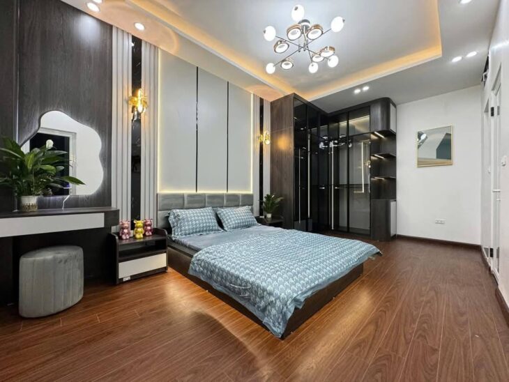 Bán nhà đẹp mặt ngõ ôtô kinh doanh phố Thụy Khuê 33m2 5T MT 5m 8.9 tỷ Tây Hồ