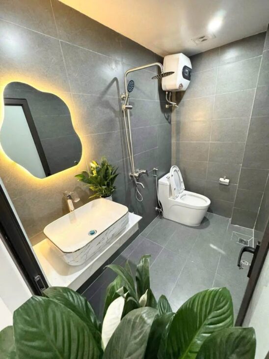 NHỈNH 5 TỶ – SIÊU PHẨM ĐỘI CẤN – BA ĐÌNH – GẦN Ô TÔ – GẦN HỒ – NGÕ THÔNG – 37M*5T – FULL NỘI THẤT.