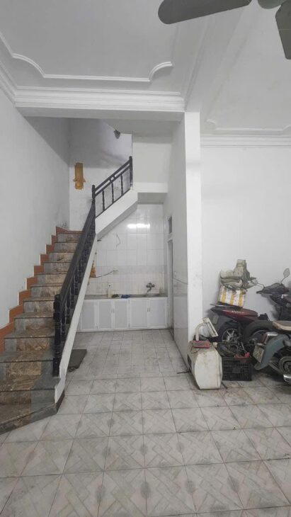 BÁN NHÀ PHỐ TÂY SƠN-ĐỐNG ĐA-38M-4T-5.25TY. LH: 0982.769.586