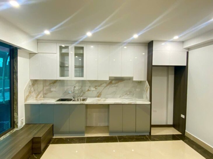 BÁN NHÀ MẶT PHỐ KHƯƠNG ĐÌNH – NGÕ OTO TRÁNH – 8m MT – 45m2 – 7 tầng – 12 TỶ