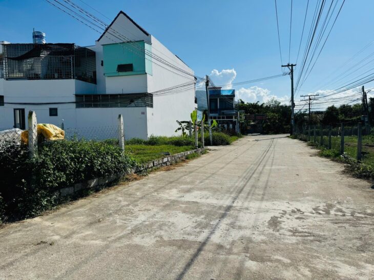 BÁN LÔ ĐẤT ĐƯỜNG Ô TÔ GIAO NHAU XÃ VĨNH THẠNH