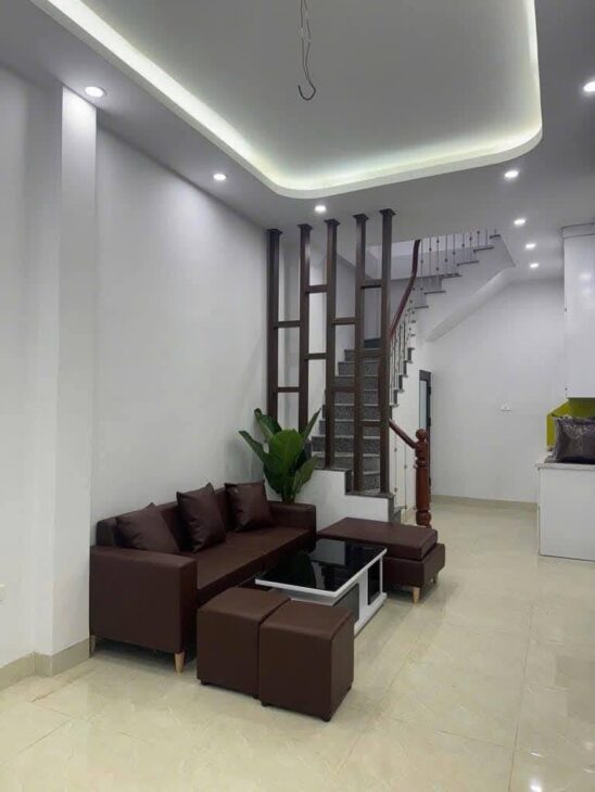 Bán nhà đẹp mặt ngõ phố Hoàng Hoa Thám 35m2 4tầng mặt tiền 3.5m 7.6 tỷ Tây Hồ