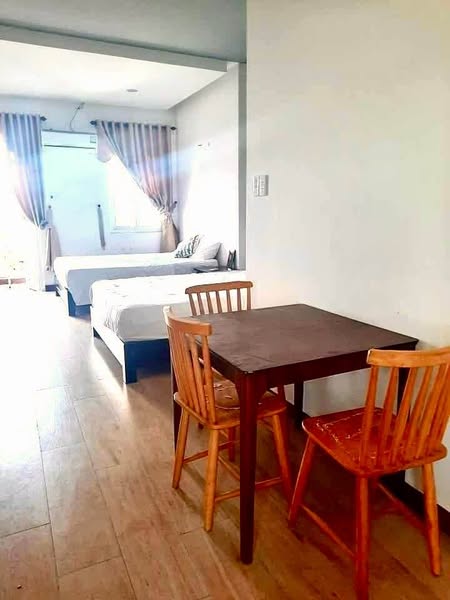 Tòa căn hộ 5 tầng -Gần biển Mỹ Khê- Giá chỉ 10,7 tỷ