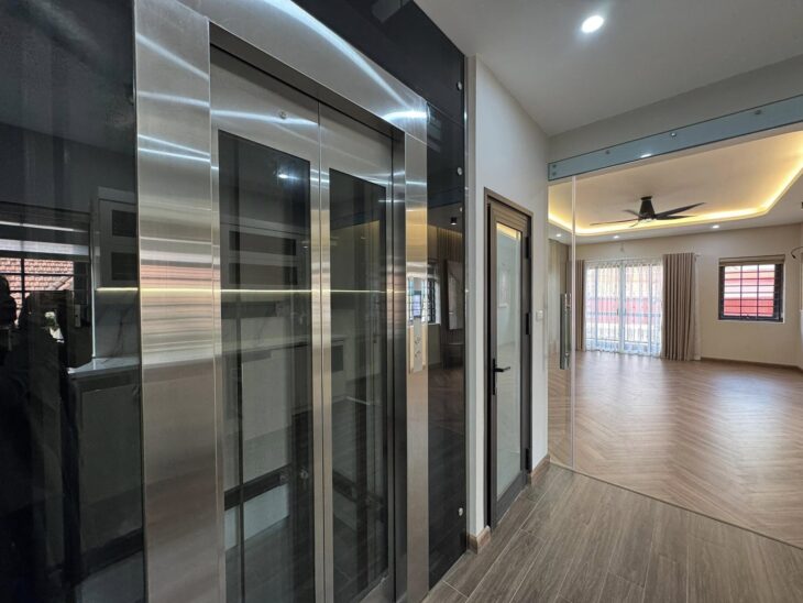 BÁN NHÀ PHỐ PHAN ĐÌNH GIÓT, THANH XUÂN. 55M2, 6T THANG MÁY. GARA Ô TÔ. TRƯỚC NHÀ Ô TÔ TRÁNH. Ở SƯỚNG