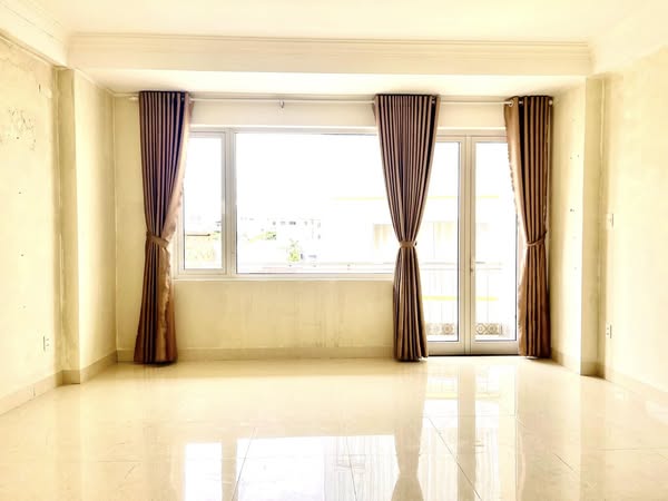 Nhà 4 tầng -Gần biển Mỹ Khê-Phạm Cự lượng – Giá chỉ 5,9 tỷ .