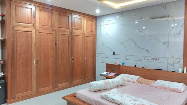 Mặt tiền 2 tầng ven biển Mỹ Khê – Trần Đình Đàn – Giá chỉ 10,8 tỷ.