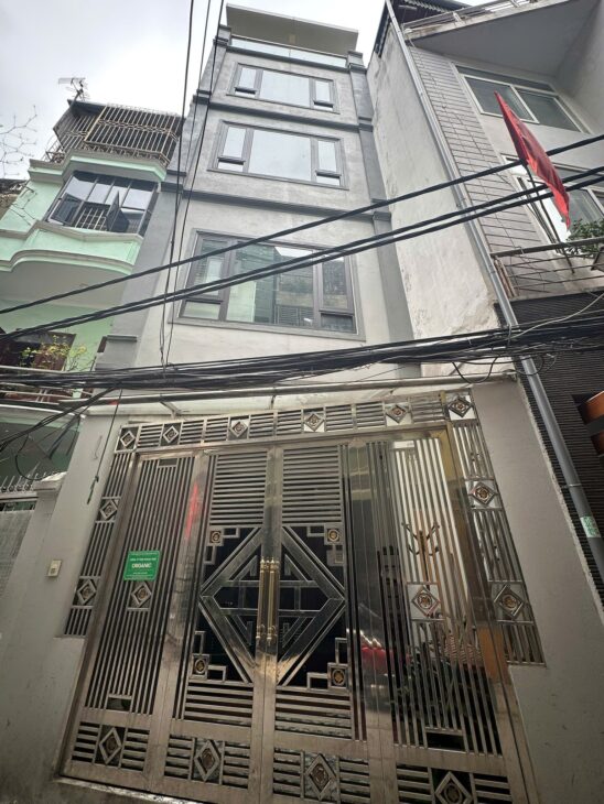 BÁN NHÀ PHÂN LÔ ĐẶNG VĂN NGỮ – TRUNG TÂM ĐỐNG ĐA – Ô TÔ TRÁNH – GẦN HỒ – 2 THOÁNG – GIÁ ĐẦU TƯ