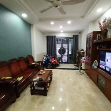 Nhà 3 tầng, đối diện Chợ Phước Long, mặt tiền đường 15B, 76m2, thu nhập 300triệu/Năm, P.Phú Mỹ Quận