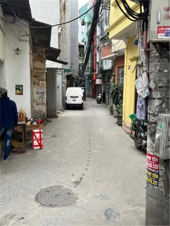 Bán nhà 81/95m2 2tầng mặt tiền 6.5m 8.8 tỷ mặt ngõ ôtô Nguyễn Khang Cầu Giấy