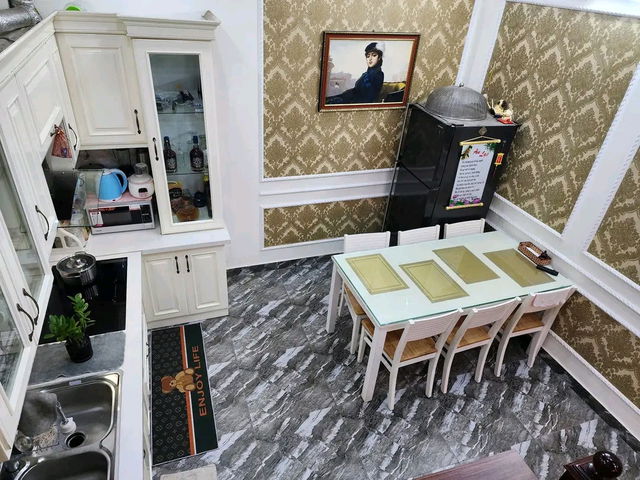 NHÀ MỚI- ĐẸP PHỐ NGỌC THỤY- LONG BIÊN, 40M2, 4 TẦNG, MẶT TIỀN 3.8M, 6.4 TỶ.