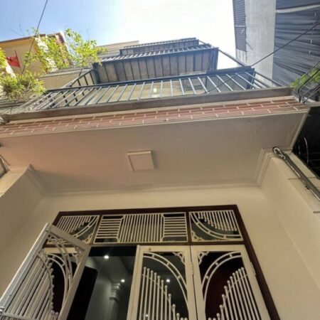 Bán nhà Khương Hạ, Diện tích 50m2, 4 tầng MT 4m giá nhỉnh 7 tỷ