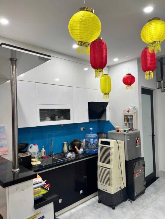 CHÍNH CHỦ NHỜ BÁN NHÀ LÕI ĐỐNG ĐA 50M2, 5 TẦNG, MT4,5M NHỈNH 12 TỶ