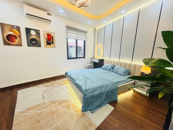 BÁN NHÀ HOÀNG HOA THÁM???? 40M2 x 5T???? 6.8 TỶ???? 2 THOÁNG???? GẦN PHỐ???? Ô TÔ DỪNG ĐỖ NGÀY ĐÊM
