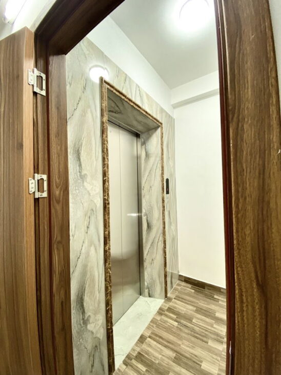 CỰC RẺ! PHÂN LÔ HOÀNG VĂN THÁI 65M2 GARA KINH DOANH, GẦN HỒ NHỈNH 10 TỶ, LH 0975666943.