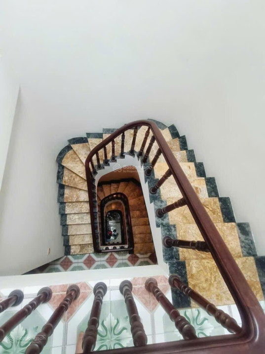 Cần bán gấp nhà Hoàng Văn Thái, 65m2x5T, MT 4.5m, giá 13.5 tỷ, hai ô tô tránh, dừng đỗ ngày đêm
