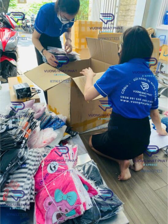 Gửi Quần Áo Đi Mỹ Giá Cạnh Tranh Tại Quận Tân Bình