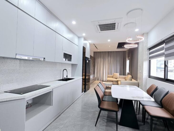 BÁN NHÀ RẺ NHẤT- THƯỢNG THANH-LONG BIÊN -32M-4T- NỘI THẤT CƠ BẢN