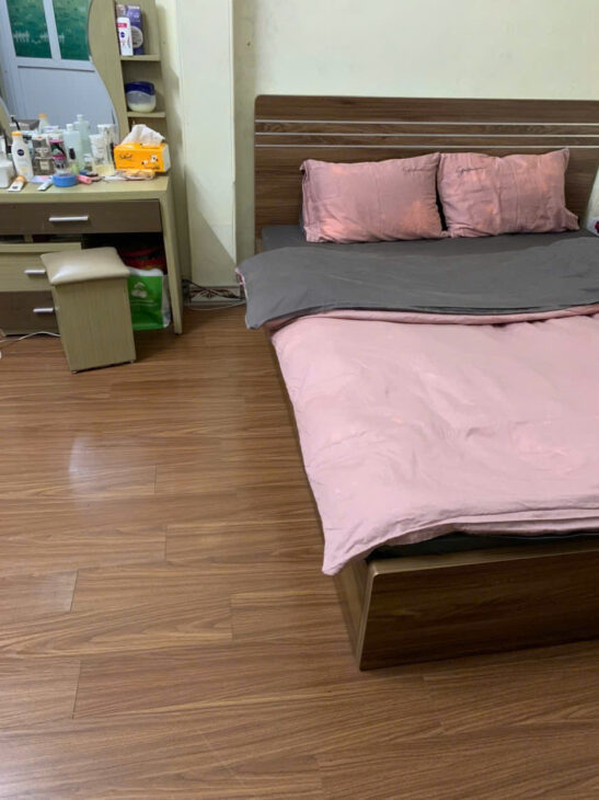 Cầu Giấy 59m2, 5 tầng mt 4m giá chỉ 16.5 tỷ Cầu Giấy Hà Nội lh 0989326141