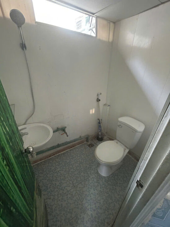 Cho thuê : cho thuê nhà tầng 1,tầng 3 ,ngõ 243 minh khai Dt 60m2 , thông sàn ,giá thuê 9