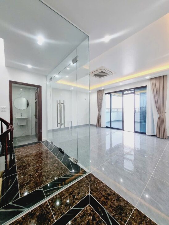 TÒA NHÀ VĂN PHÒNG – 68M2 PHỐ TRỊNH VĂN BÔ – XÂY 6 TẦNG – THANG MÁY