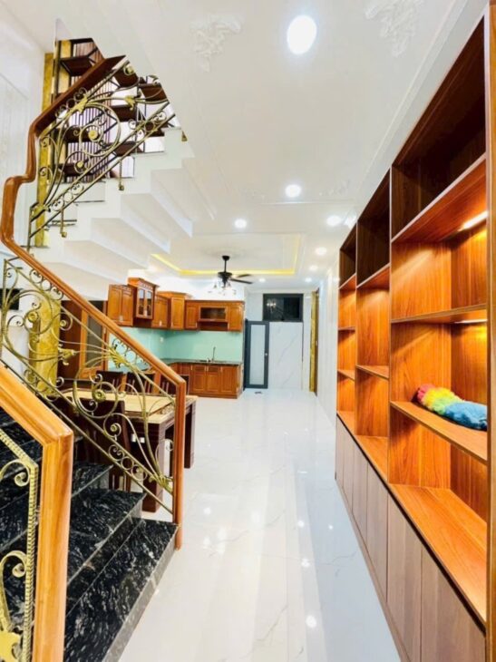 Bán nhà mặt phố Trường Thọ, Thủ Đức, 60m², 8.4 tỷ, 5 tầng