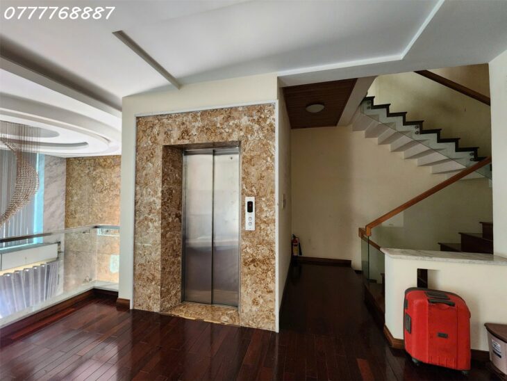 Hàng đầu tư Tòa nhà 223m2 đất hầm 7 tầng ngay Phan Đăng Lưu Phú Nhuận