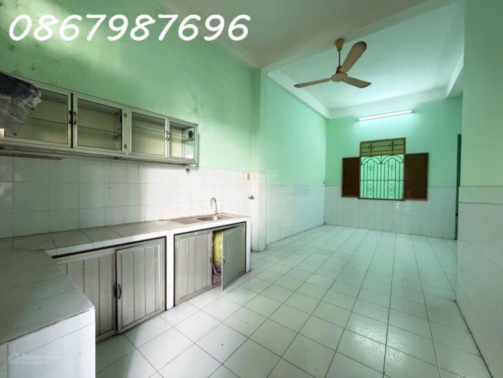 Nhà hẻm 23/10 có sân trước sau làm vườn cạnh Lotte Mart, 134m2 ngang 4m có 4pn giá 4 tỷ 250