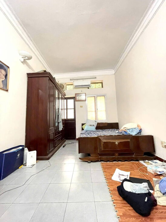 Bán nhà ngõ Phân lô, ô tô cách 10 m. DT: 55 m2 , 4 tầng, MT 3,8m,Mai Anh Tuấn , Đống Đa. 12,75