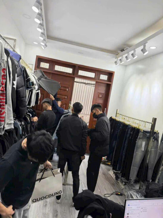 Cho thuê : cho thuê nhà nguyên căn ,ngõ 143 xuân phương Dt 55m2x 5 tầng