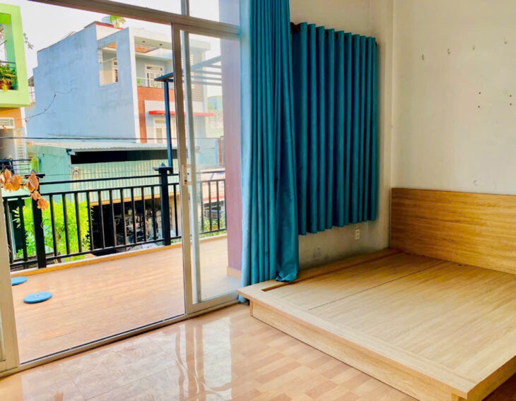 Bán Nhà 3 tầng, HXH 10m TX25 Quận 12, 5x16m, 4PN giá tốt nhỉnh 5Tỷ