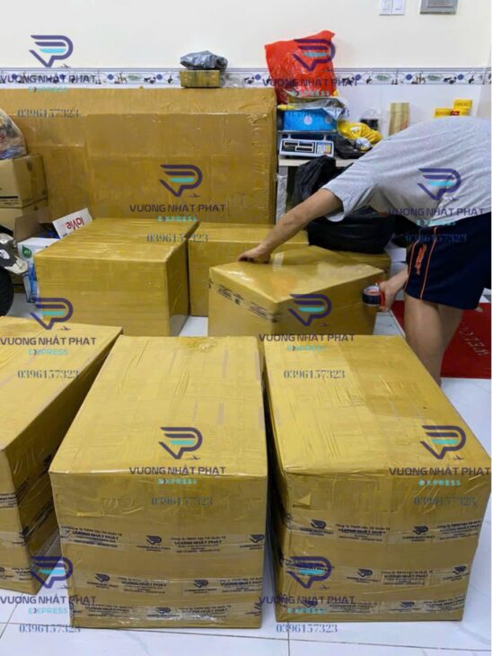 Gửi Máy Làm Tóc Đi Mỹ Tại Thành Phố Hồ Chí Minh, 0396157323