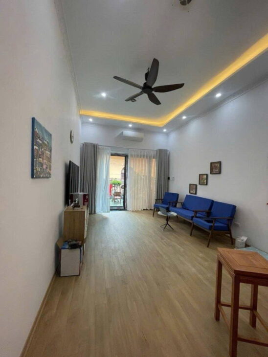 BÁN NHÀ MẶT PHỐ SỞ THƯỢNG YÊN SỞ HM 88M NHÀ 2 TẦNG Ô TÔ TRÁNH KD ĐỈNH HÀNG HIẾM SỔ ĐỎ RIÊNG GIÁ HỜI