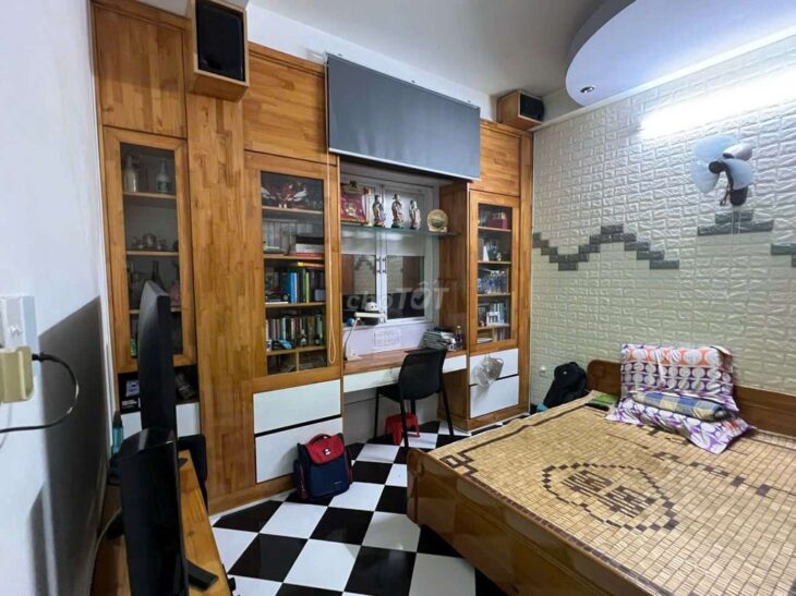 Nhà mặt tiền Tống Phước Phổ 81m2