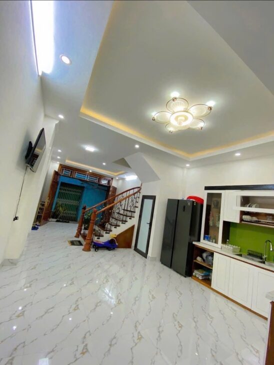 PHỐ LỚN TRUNG TÂM QUẬN HAI BÀ TRƯNG – TIỆN ÍCH NGẬP TRÀN – GIAO THÔNG THUẬN TIỆN-NHÀ MỚI – FULL NỘI
