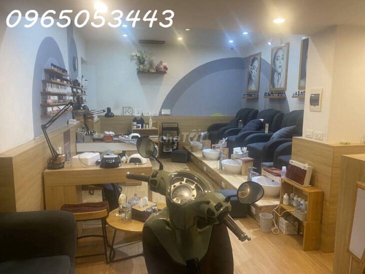 Bán căn Phố Hạ Hồi 2 oto tránh nhau, oto dỗ cửa, 54m, MT 4.4 đang cho thuê kinh doanh có dòng tiền