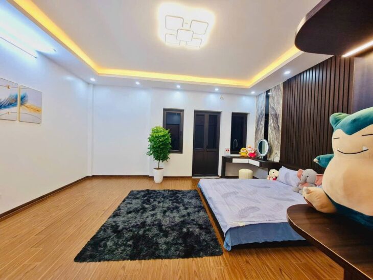 CẦN BÁN VŨ TRỌNG PHỤNG THANH XUÂN,35Mx4T,NGÕ THÔNG,1 NHÀ RA PHỐ,NHÀ MỚI Ở LUÔN.