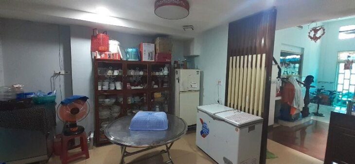 Bán biệt thự Quận 2 – 6 phòng ngủ – Đường ô tô tránh nhau