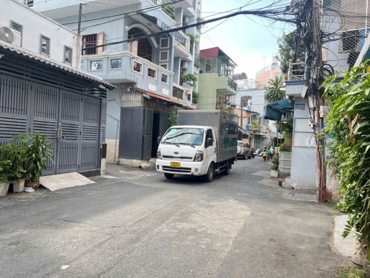 BÁN NHÀ CĂN HỘ DỊCH VỤ, SẴN DÒNG TIỀN 60TR/TH, HXH THÔNG THOÁNG, SÁT MẶT TIỀN DƯƠNG BÁ TRẠC Q8 –